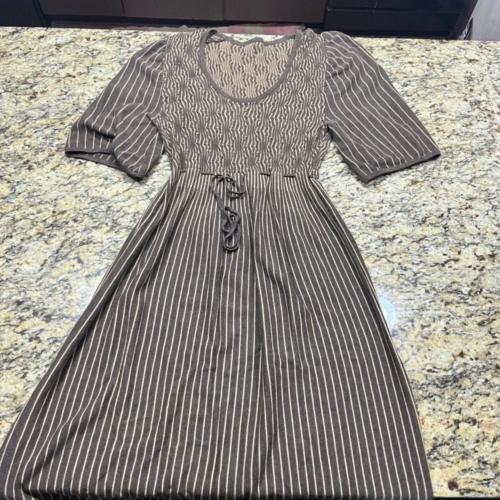 Brown Striped Knit Short Sleeve Midi Dress Drawstring Waist Smocked Bodice
